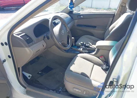 2005 Toyota Camry Le from USA, damaged, VIN 4T1BE32K95U535558